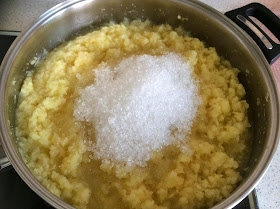 Add the sugar to the pineapple puree