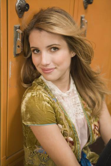 Emma Roberts  Hot Photos