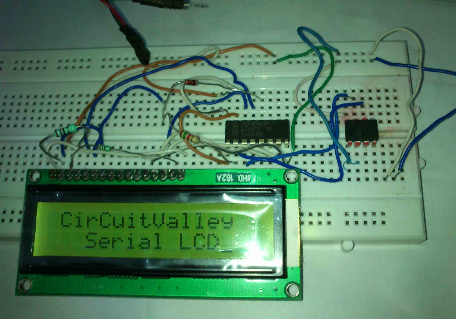 Microcontroller Projects: 16x2 Serial LCD (Two Wire) with PIC12F675
