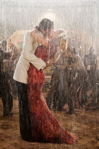 kissing in rain. couple kissing in rain. quotes