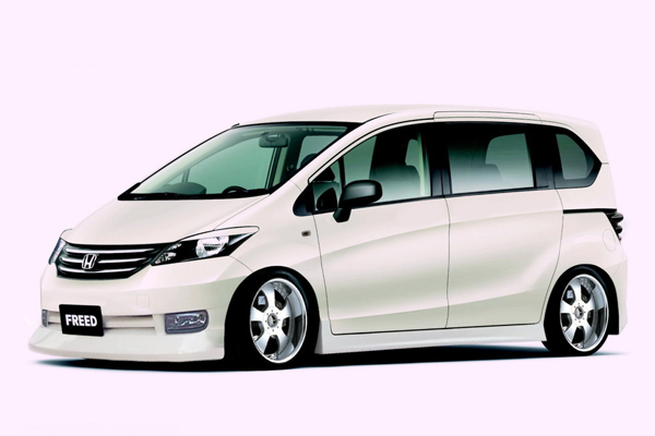  Honda  Freed  Review  