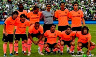 F. C. BARCELONA - Barcelona, España - Temporada 2009-10 - Abidal, Alves, Pinto, Busquets y Fontás; Messi, Bojan, Henry, Xavi, Víctor Sánchez y Puyol - SEATTLE SOUNDERS 0, F. C. BARCELONA 4 (Messi 2, Jeffren y Pedro) - 04/08/2009 - Partido amistoso de pretemporada - Seattle (Estados Unidos), CenturyLink Field