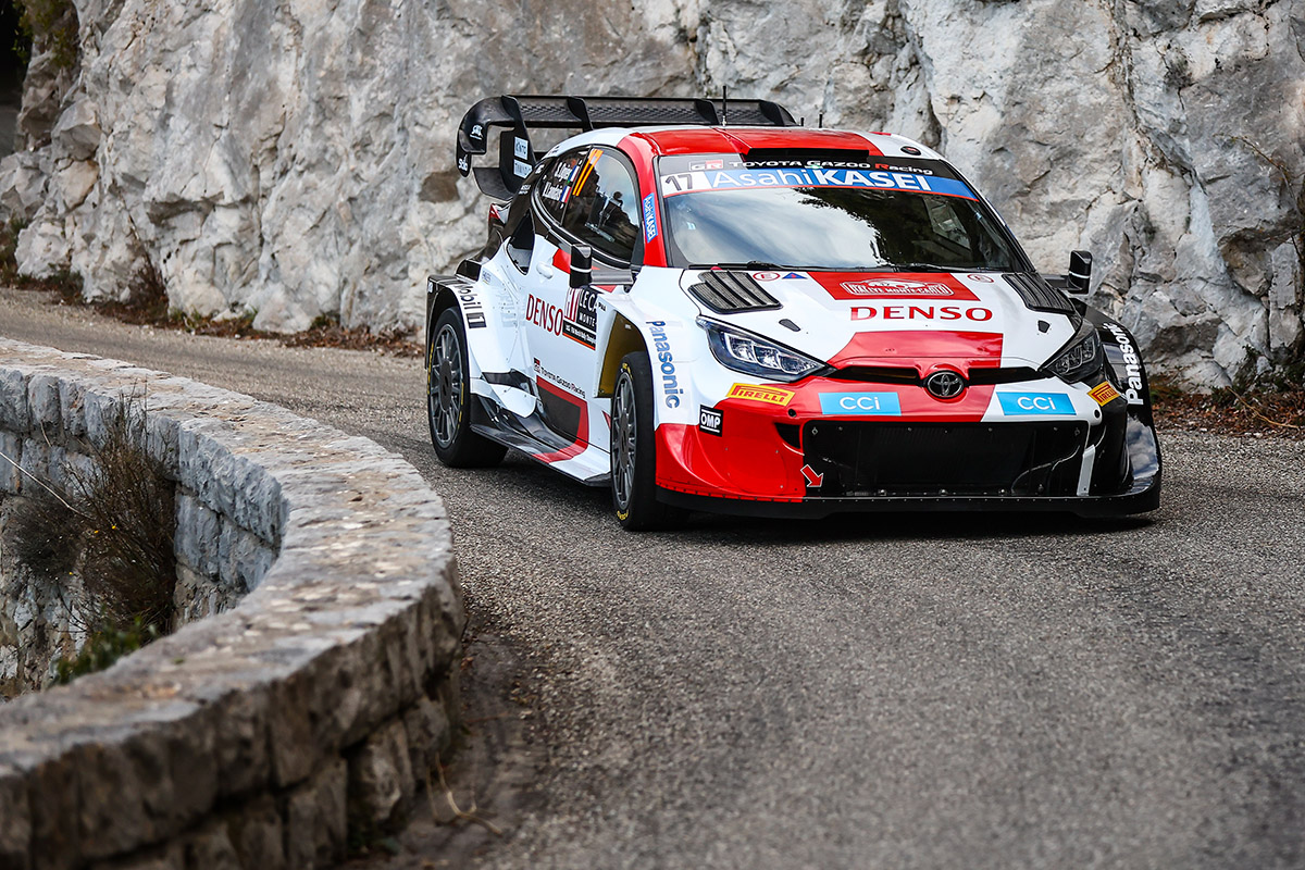 WRC 2023: Sebastien Ogier domina las tandas matutinas del viernes del Rally de Montecarlo