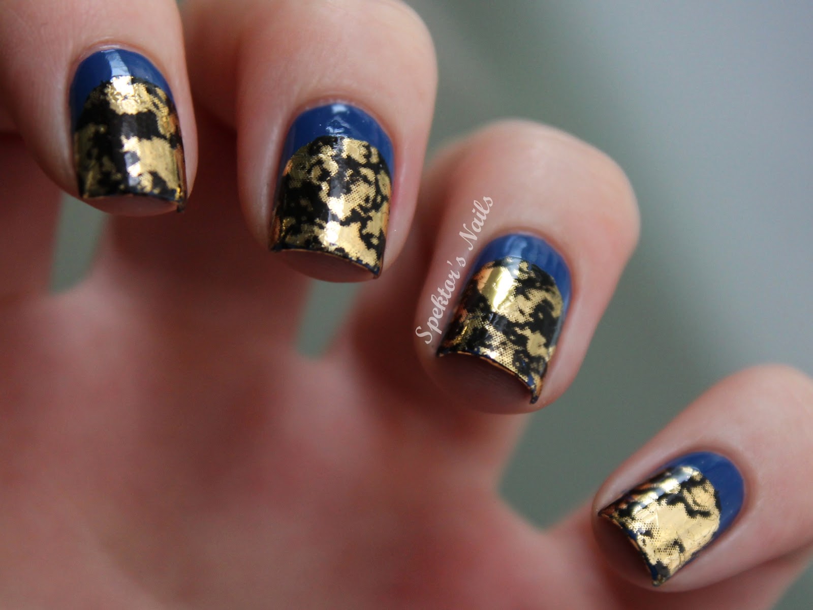 Spektor's Nails: Blue & Golden Ruffian Nails feat. Gold Foil