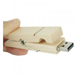 clothspeg usb