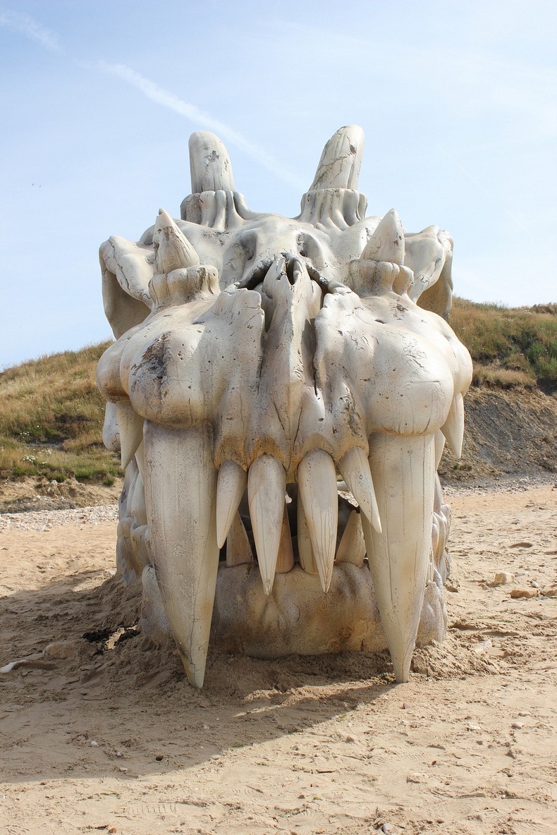 blinkbox-dragon-skull-11