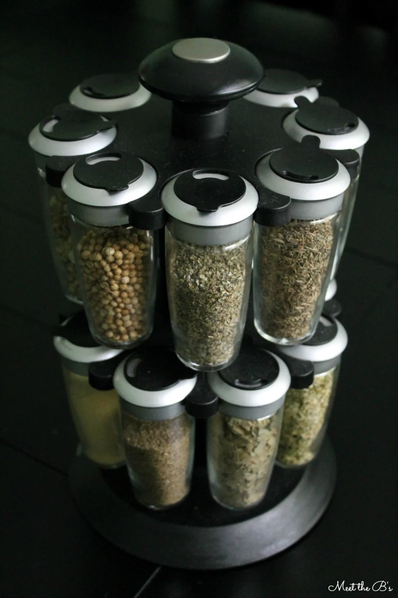 Free chalkboard spice labels