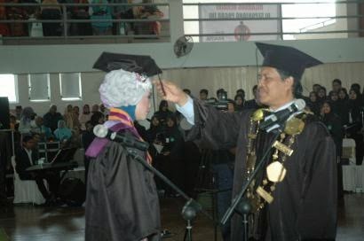 wisuda-oktober-2014