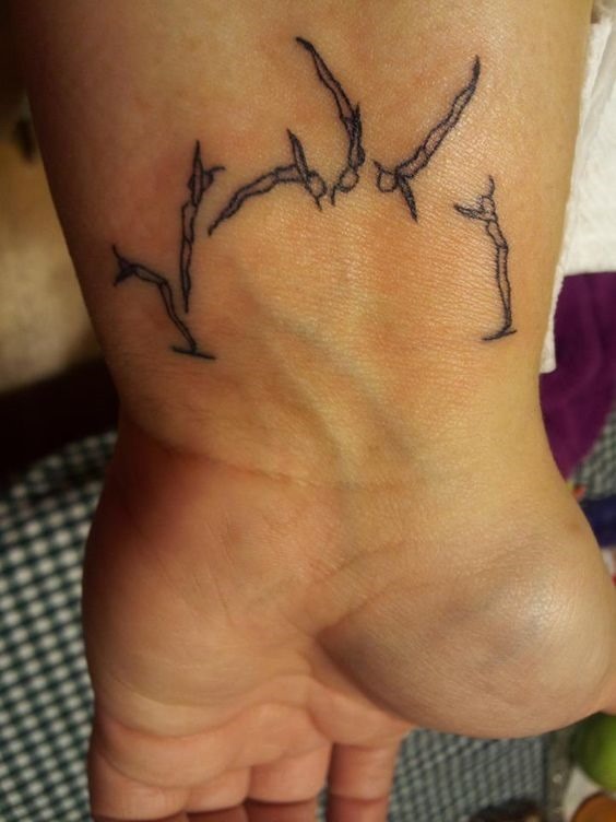 a_ginasta_movimentos_de_pulso_tatuagem
