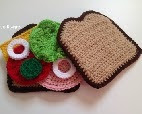 http://translate.google.es/translate?hl=es&sl=en&u=http://byjennidesigns.blogspot.com/2015/03/crochet-amigurumi-bologna-sandwich-play.html&prev=search