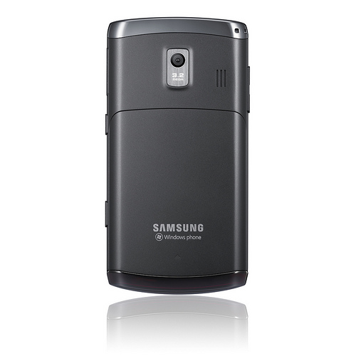 harga Samsung Omnia Pro 4 baru bekas, fitur spesifikasi ponsel handphone hp Samsung B7350, kelemahan kekurangan dan kelebihan desain ponsel qwerty layar sentuh, hp tipis bisa internet cepat