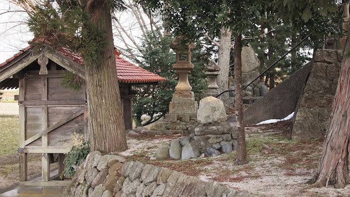鳥取県西部のサイノカミ、東千太神社の双体道祖神