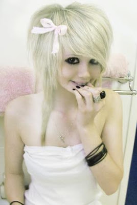 Blonde emo hair cuts for emo girls