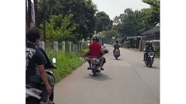 Viral Tito Meninggal Dunia, Jenazahnya Dibawa Pakai Motor
