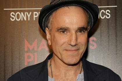 Daniel Day-Lewis Pension di Usia 60 Tahun