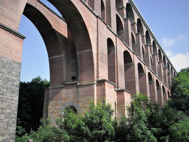 Gölchtalbrücke - The world's largest brick viaduct