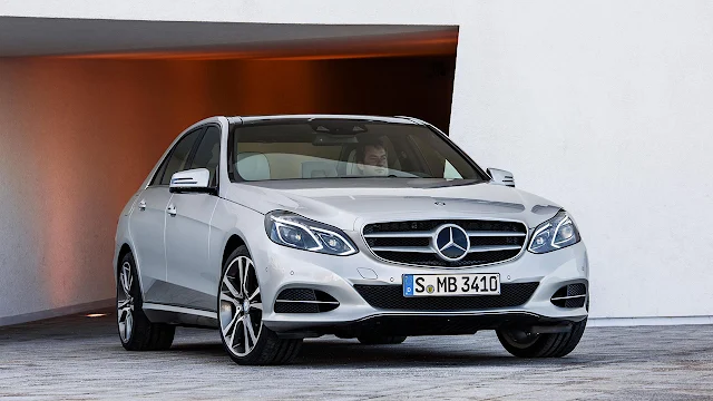 The new-generation Mercedes-Benz E-Class silver