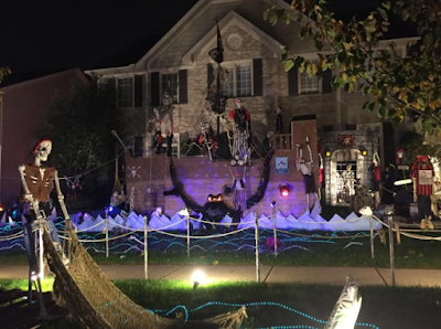 Pirate Halloween scene in Carol Stream, Illinois