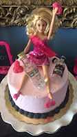 Decoración de tortas de Barbie borracha