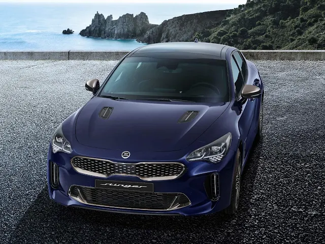 Novo Kia Stinger 2021 ganha tecnologias e facelift