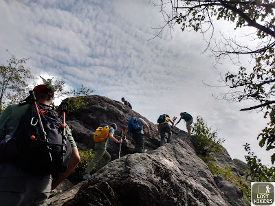 Escalando las rocas en el Appalachian Trail