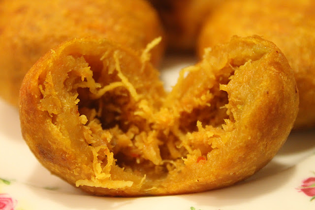 Kuih Cucur Badak - Azie Kitchen