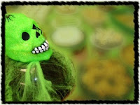 green halloween skeleton wishes