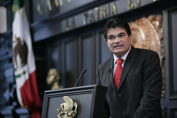 Exgobernador PANISTA de Sinaloa “desapareció” mil millones de pesos