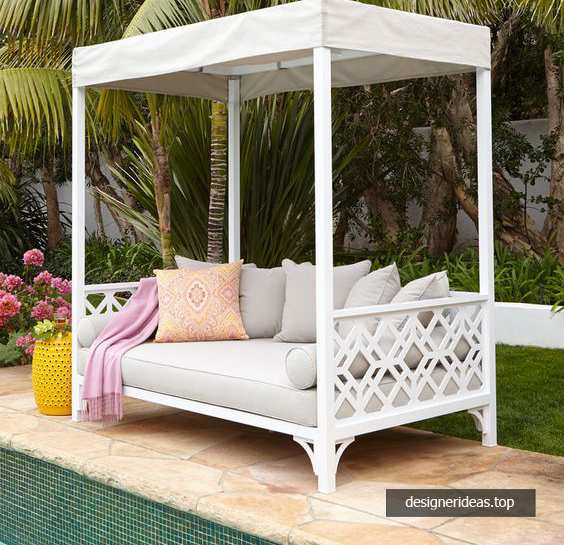 7 Designs of Outdoor Canopy Daybed for the Convenience of Relaxation