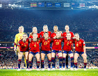 SELECCIÓN DE ESPAÑA FEMENINA. Temporada 2022-23. Cata Coll, Laia Codina, Irene Paredes, Salma Paralluelo, Jenni Hermoso. Teresa Abelleira, Aitana Bonmatí, Alba Redondo, Olga Carmona, Ona Batlle, Mariona Caldentey. SELECCIÓN DE ESPAÑA FEMENINA 1 🆚 SELECCIÓN DE INGLATERRA FEMENINA 0 Domingo 20/08/2023, 12:00 horas (20:00 hora local). IX Copa Mundial Femenina de la FIFA Australia-Nueva Zelanda 2023, Final. Sidney, Australia, estadio de Australia: 75.784 espectadores. GOLES: ⚽1-0: 29’, Olga Carmona.