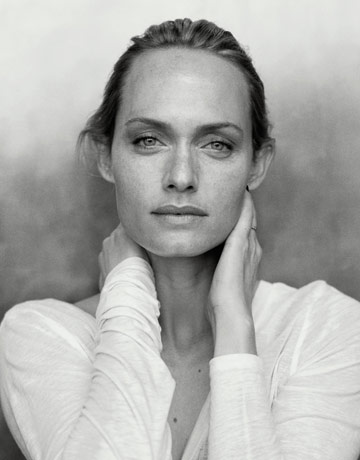 amber valletta model. Amber Valletta, always one of my favourite models.