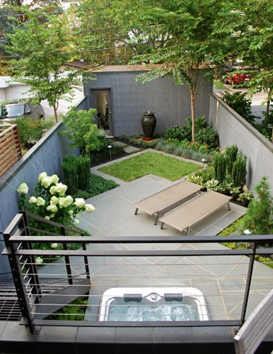 small-backyard-patio