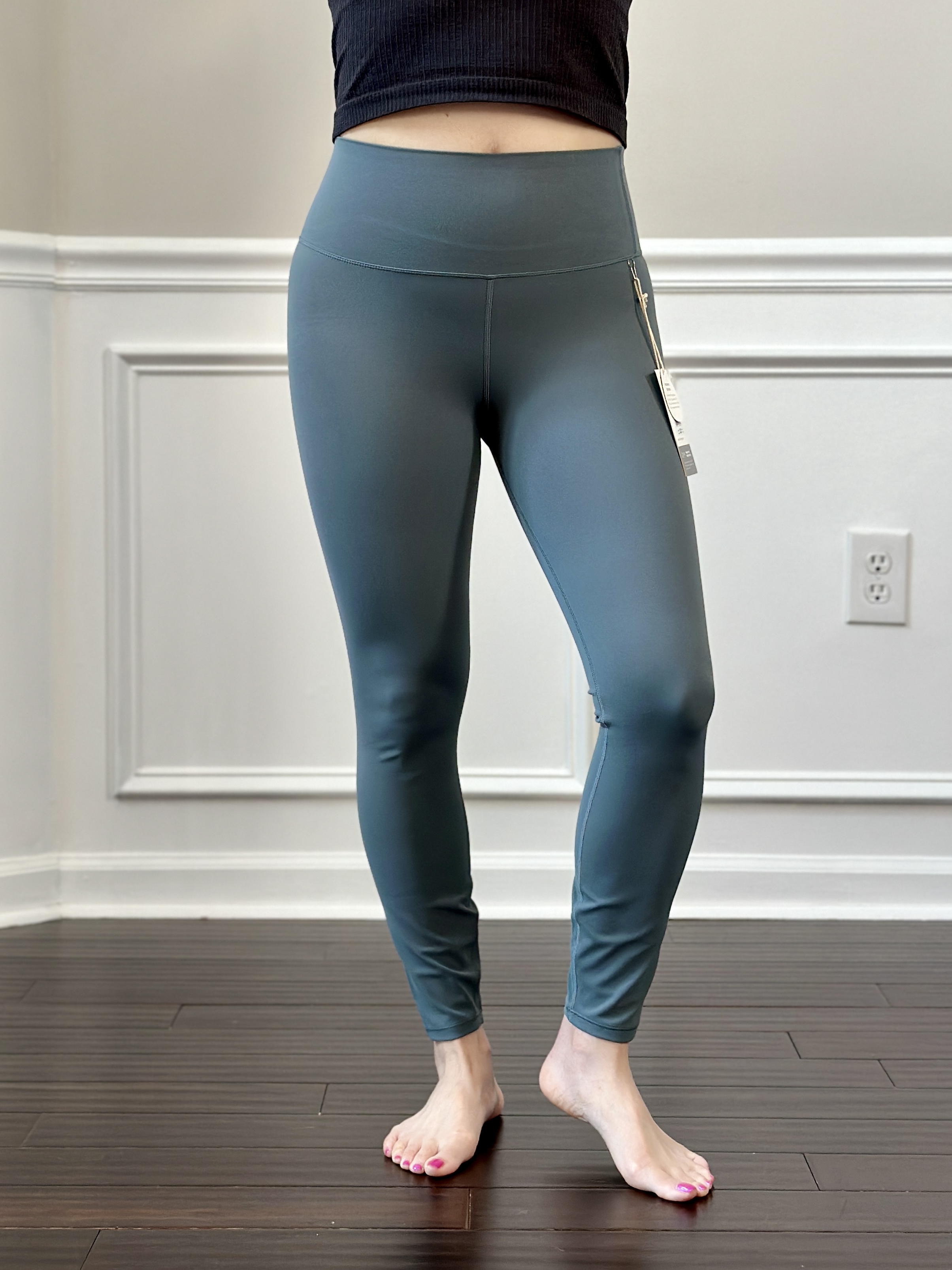 Fit pics - Run Briskly 1/2 Zip (4), Align 25” (2) and On The Fly