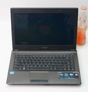 Laptop Asus X44H Bekas