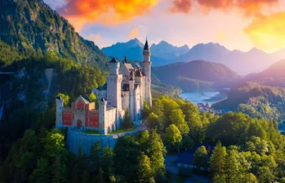 The Top Ten Places to See the Magnificence of Autumn
