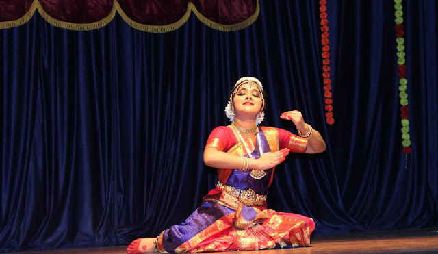 Bharatanatyam 