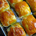 Pisang Molen Coklat Keju dengan Puff Pastry Instan