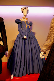Saoirse Ronan Mary Queen of Scots film costume