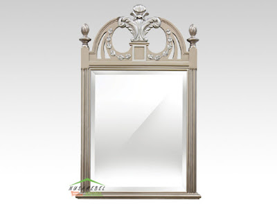 Cermin Dinding Hias Jerome Warna Putih