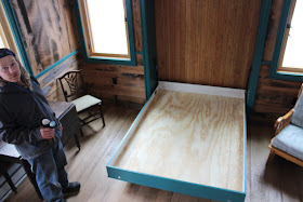  Triple Bunk Bed moreover Queen Loft Bed Plans furthermore Plans Twin