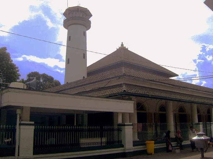 Sejarah Singkat Masjid Agung Sunan Ampel (MASA) Surabaya