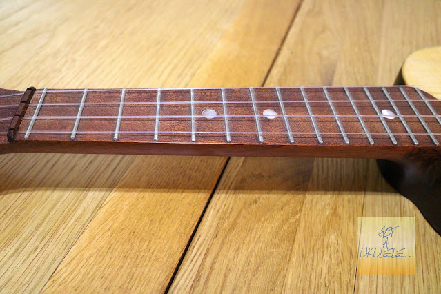 Caravelle Kitchen Monoxyl Mezzo Soprano Ukulele fingerboard