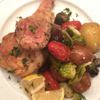 Roasted chicken, potatoes and vegetables is quick and easy and 21 DAy Fix approved!