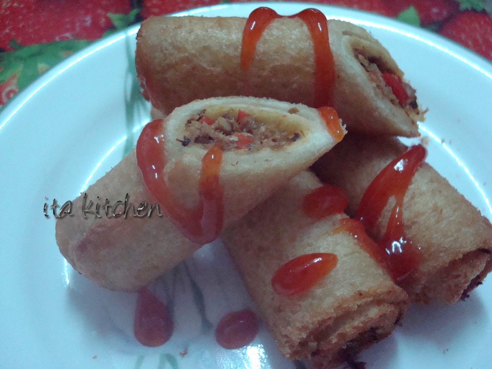 Ita Kitchen: Roti Gulung Sardin