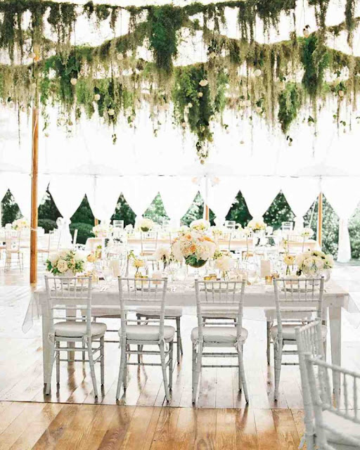 natural-wedding-reception-decoration-ideas-outdoor-in-tent