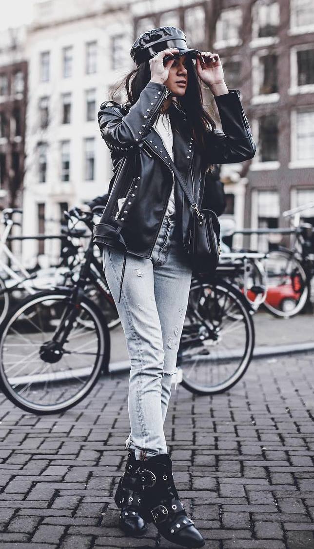 street style inspiration / hat + moto jacket + boyfriend jeans + boots + bag