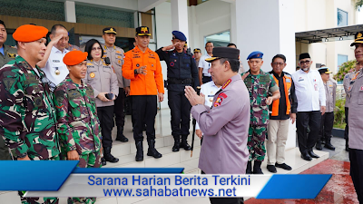 Kapolri Beri Apresiasi Langsung ke TNI yang 'Berputar' dan Tim Gabungan Evakuasi Kapolda Jambi