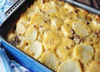 Hamburger Cheesy Potato Casserole 