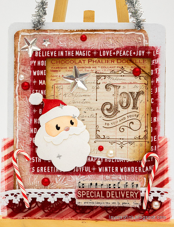 Layers of ink - Joyful Christmas Wall-Hanger Tutorial by Anna-Karin Evaldsson.