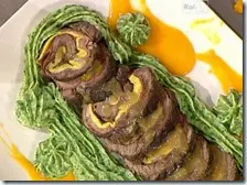 Braciolone ripieno con purè di spinaci